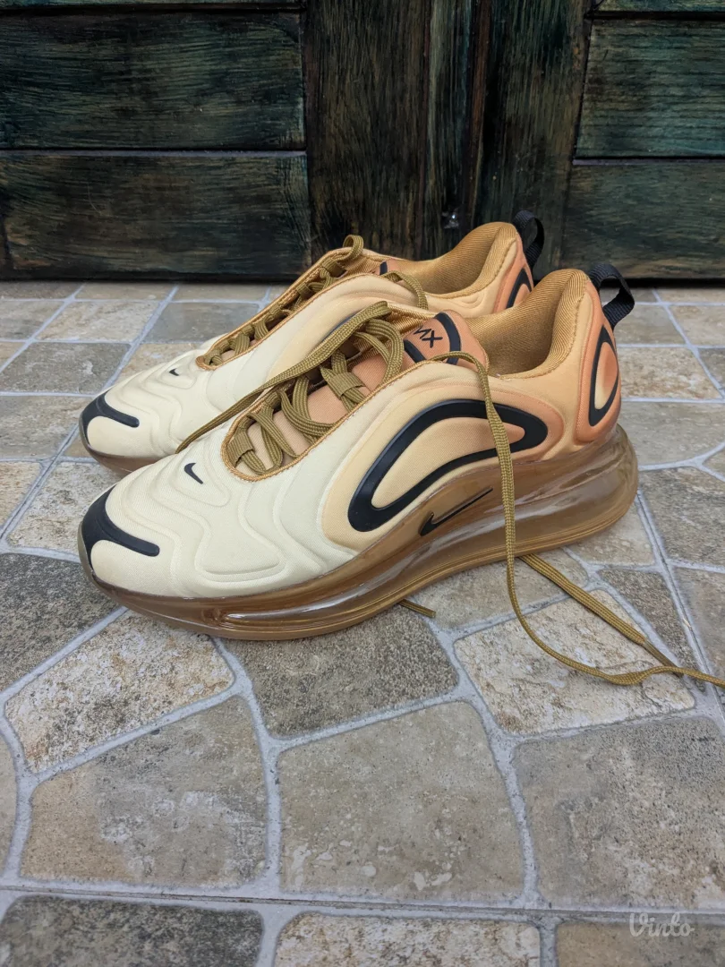 Nike Air Max 720