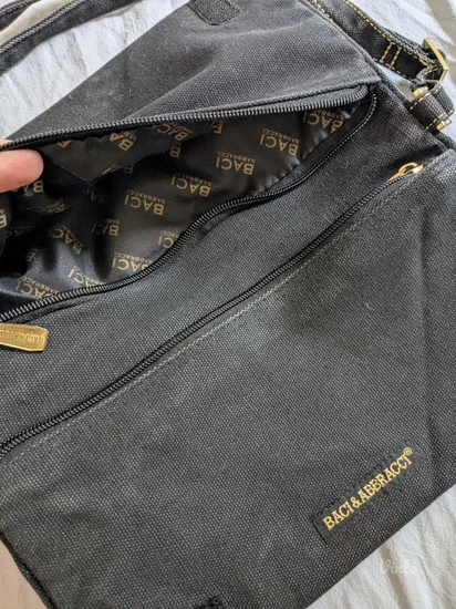 Baci&Abracci skupocena torbica