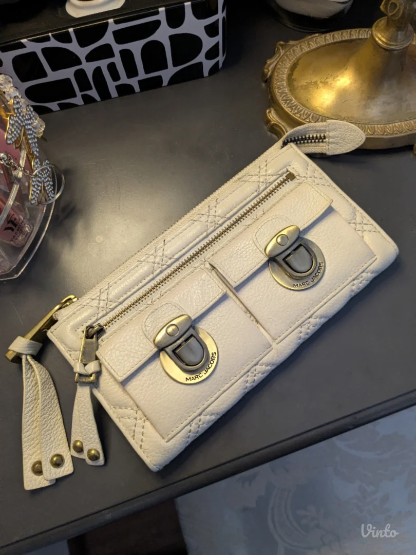 Marc Jacobs bela koža