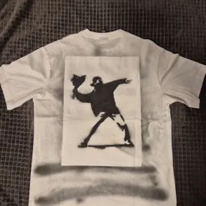Banksy Majica