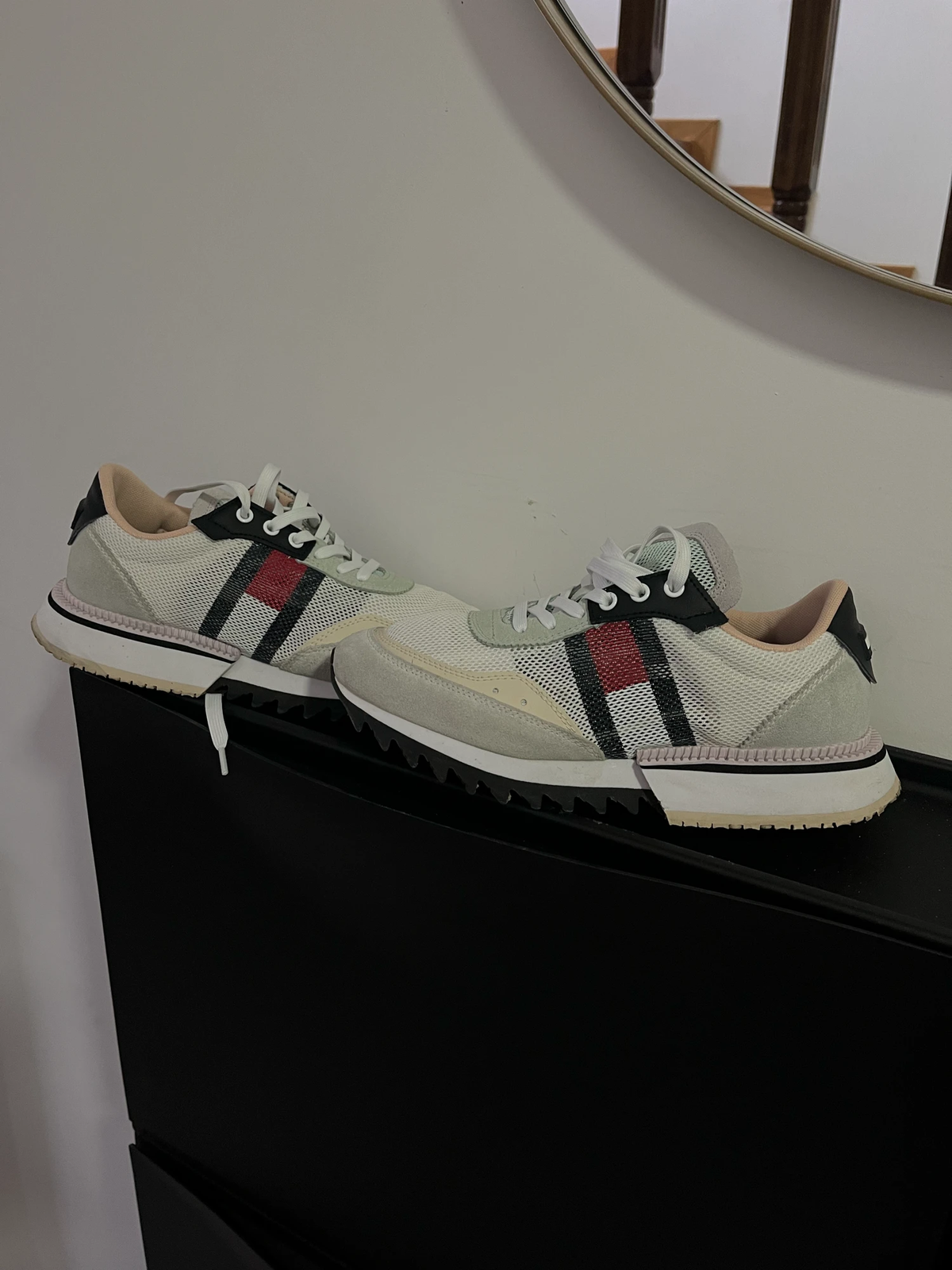 Tommy Hilfiger patike