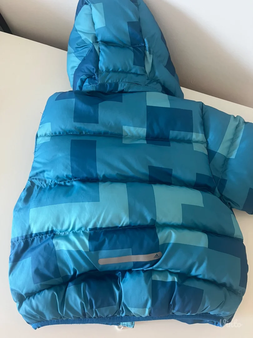 Adidas jakna za bebe