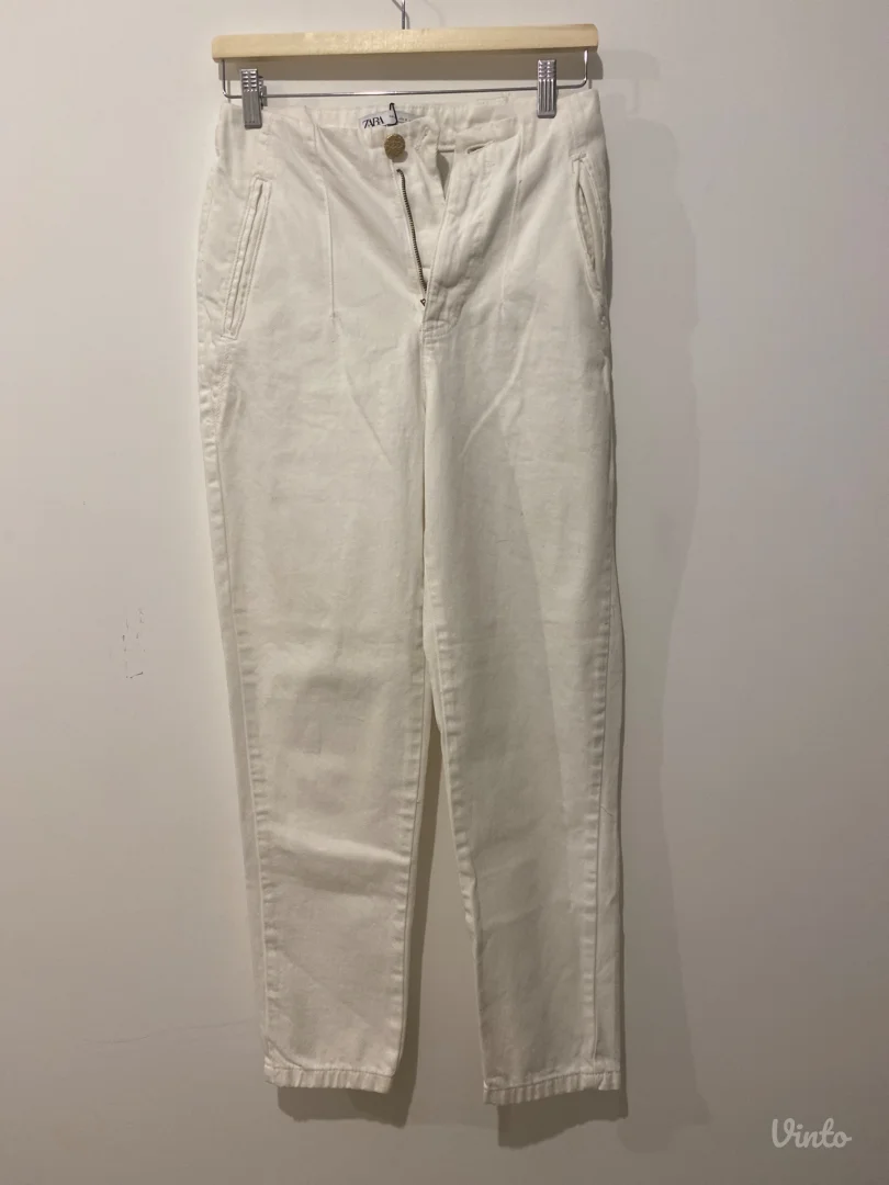 Zara farmerke sa etiketom