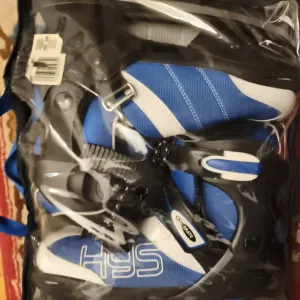 Prodaja muskih plavih klizaljki