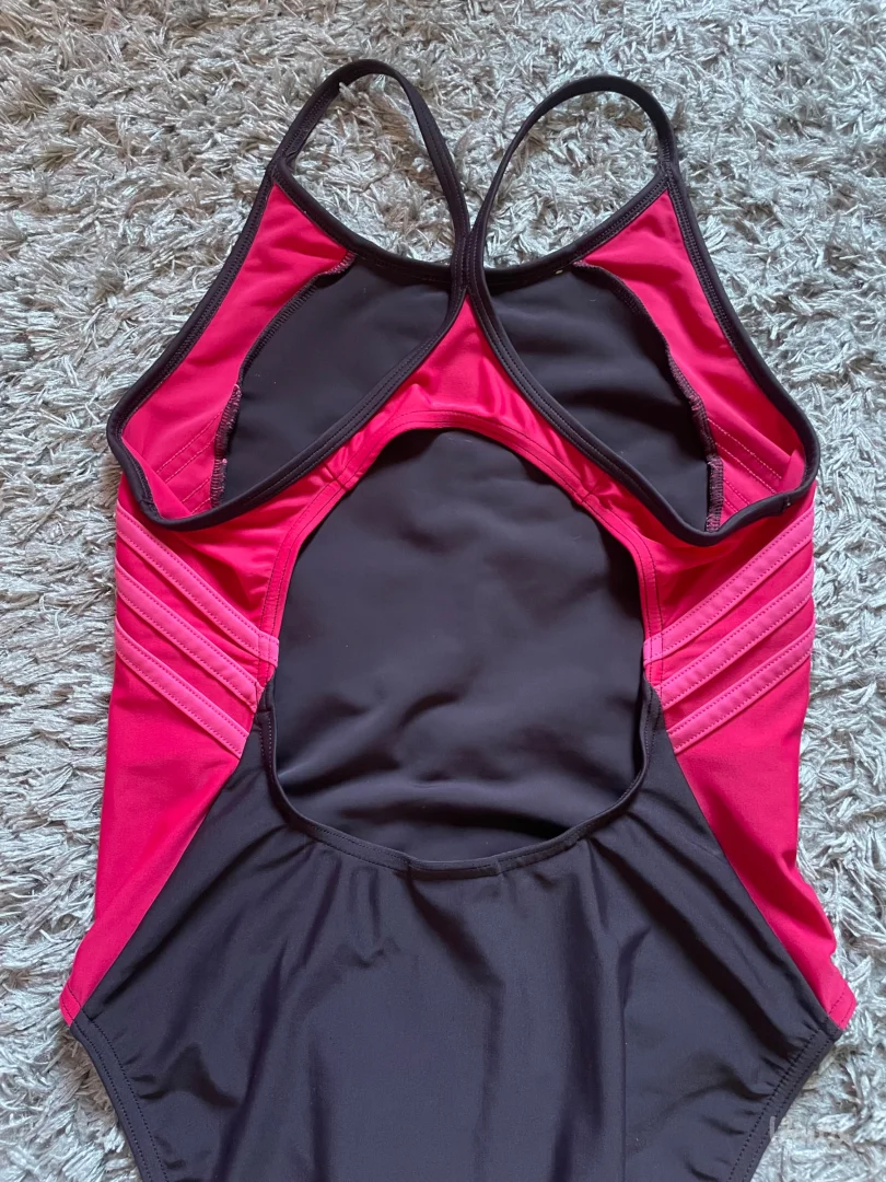 Adidas kupaći kostim XS-S vel