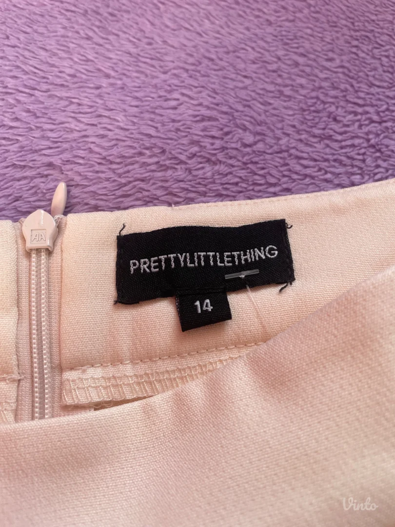 PRETTY LITTLE THING šorts L veličina