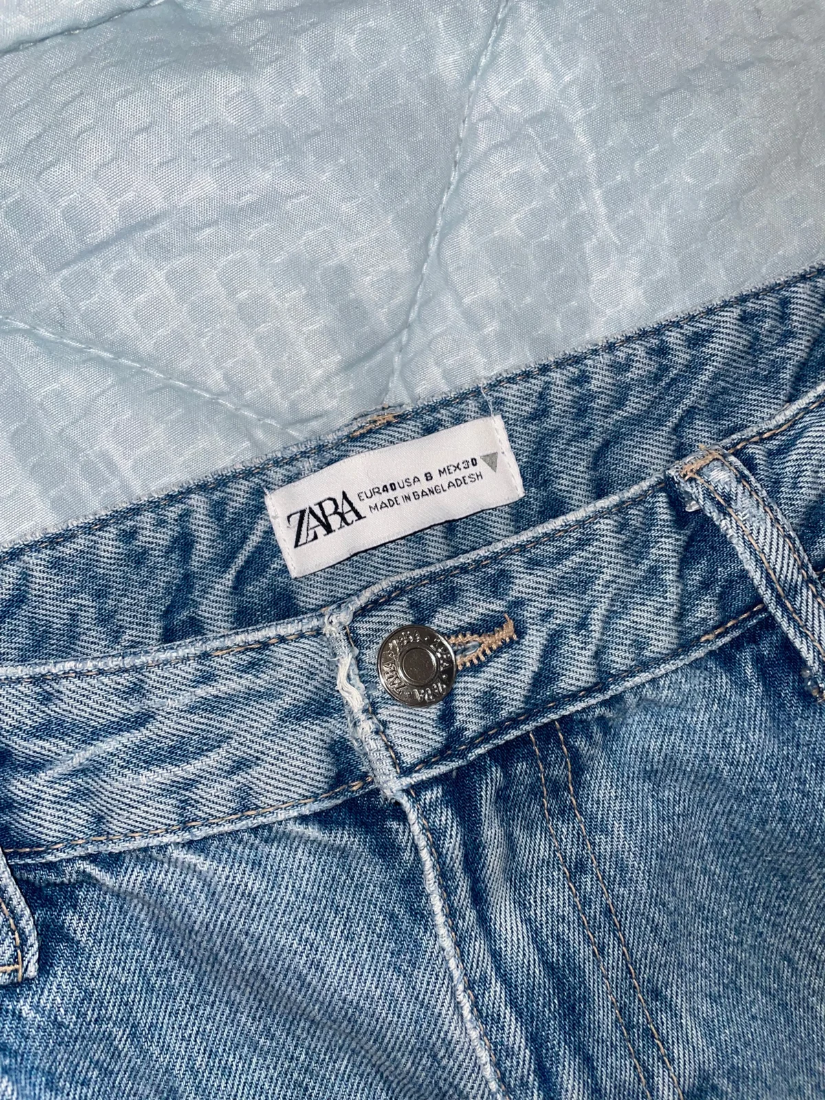 ZARA farmerke džeparice ženske vel 40