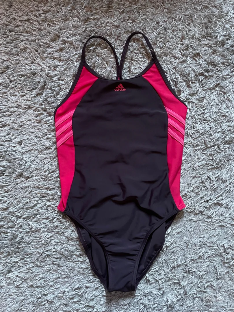 Adidas kupaći kostim XS-S vel