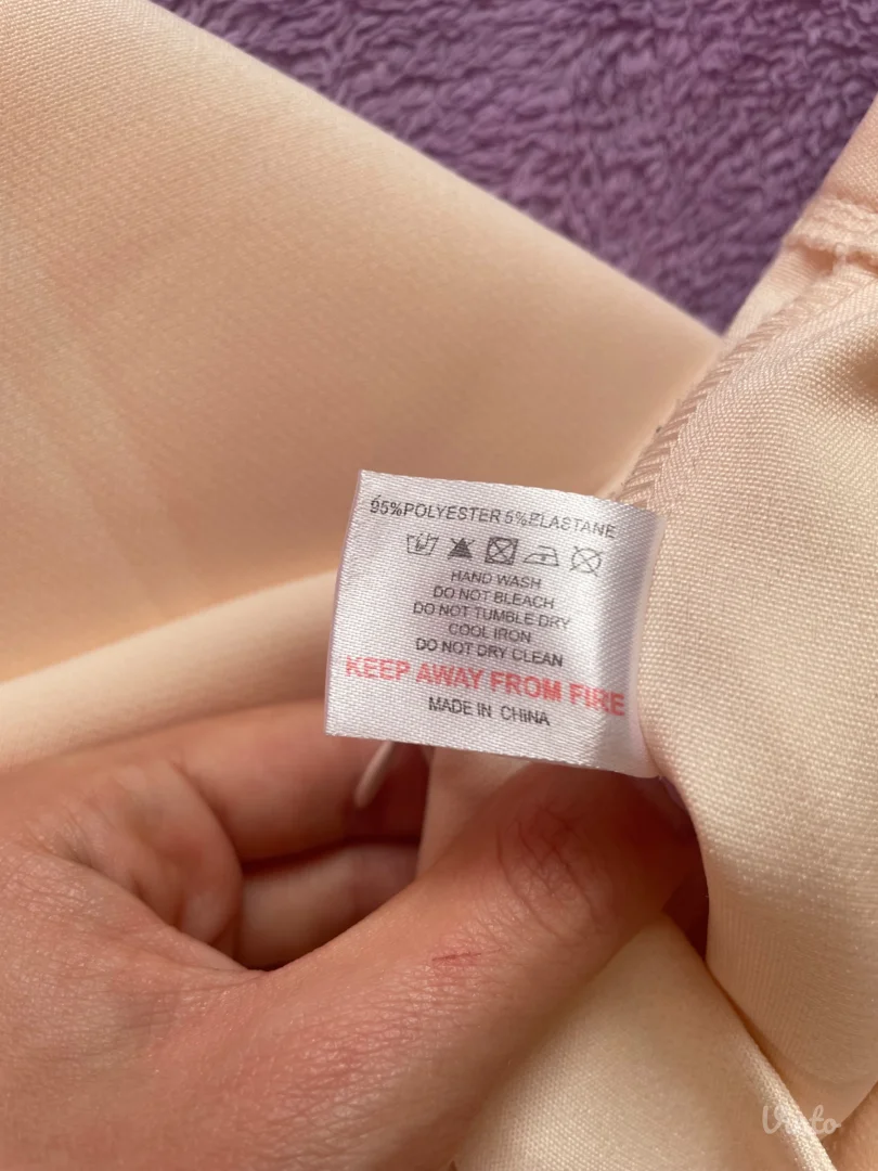 PRETTY LITTLE THING šorts L veličina