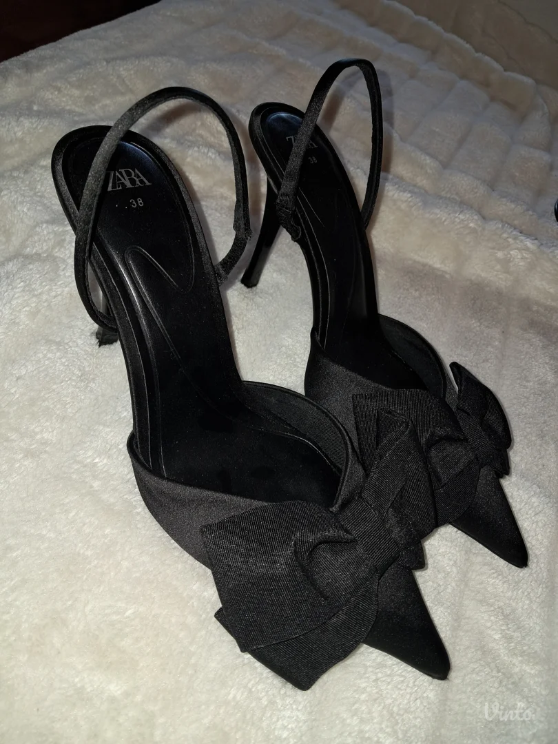 Zara NOVE viralne štikle, 38
