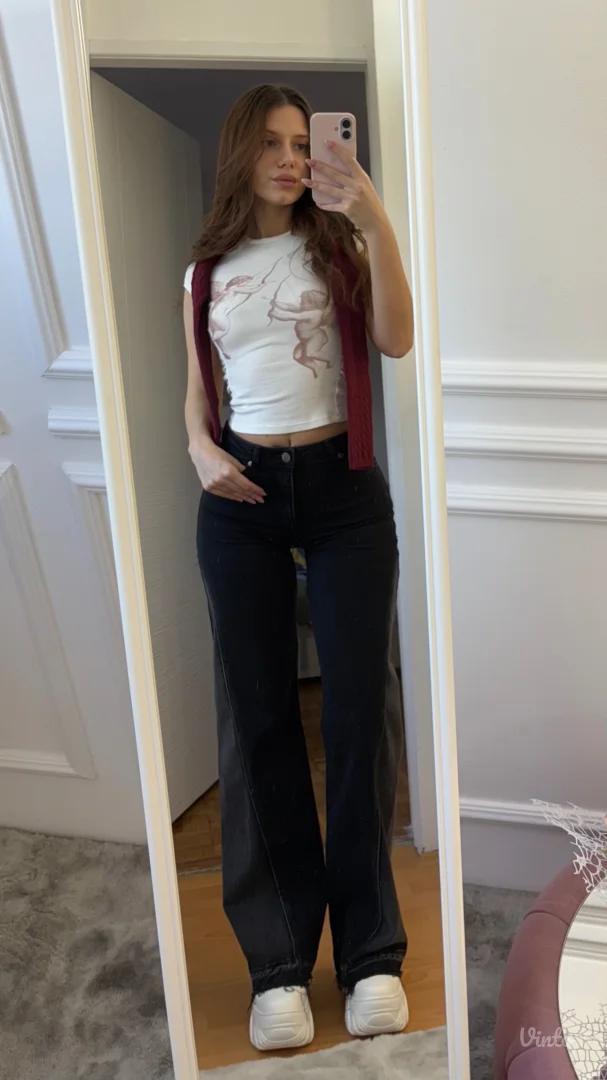 Bershka - Tamne zvonaste farmerke