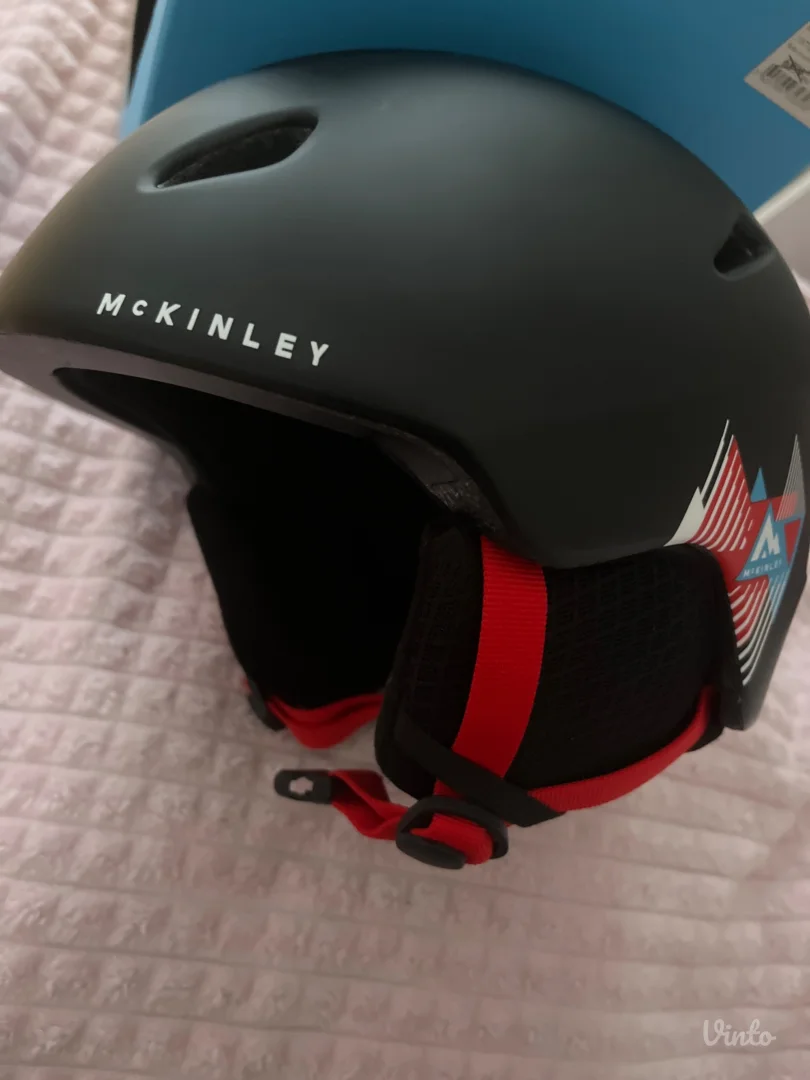 mc kinley ski kaciga