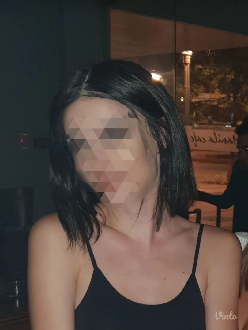 Crna kratka perika od prave kose