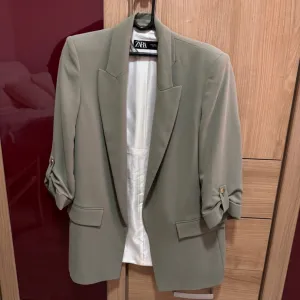 Zara sako S veličina