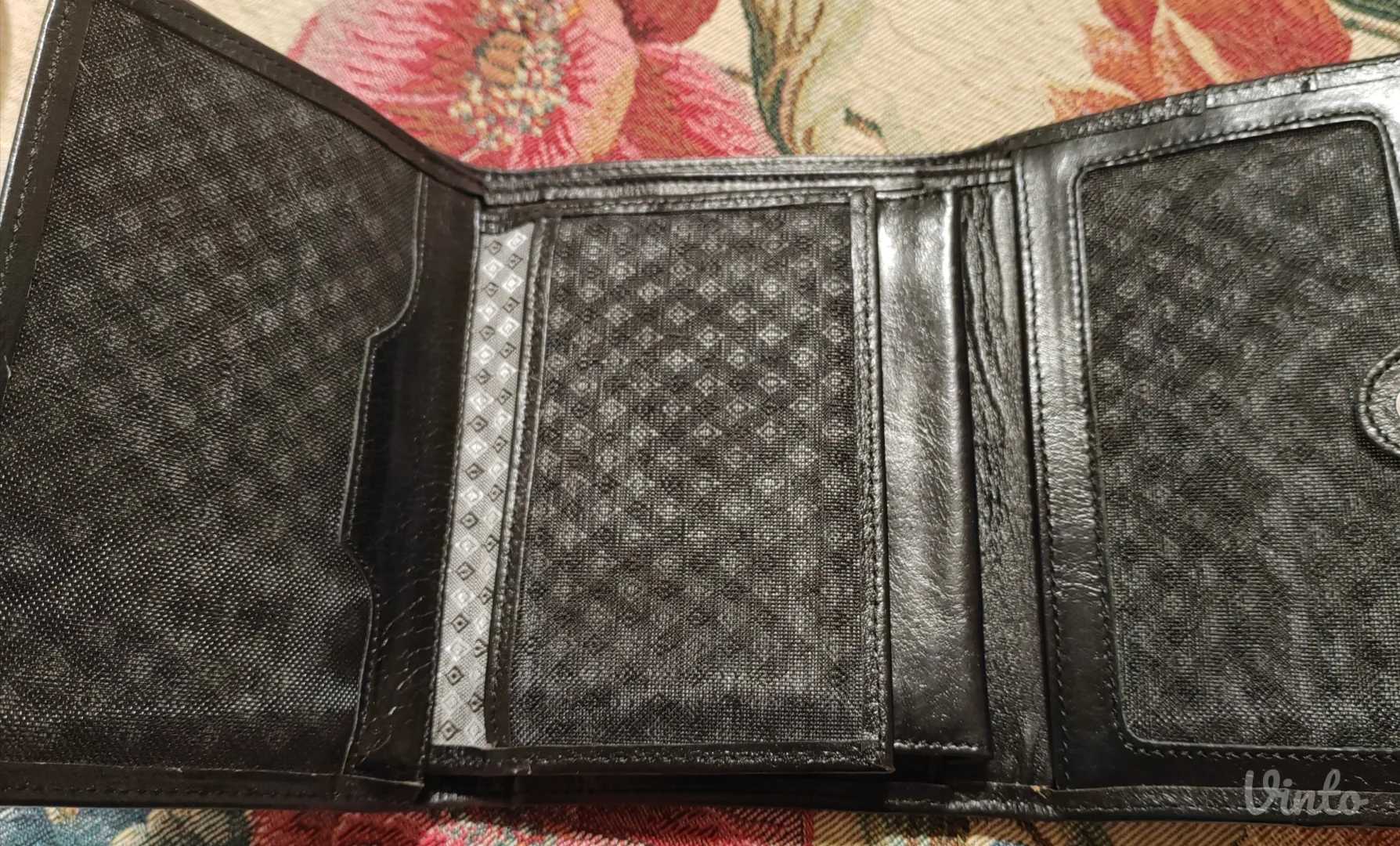 Manual kozni novčanik