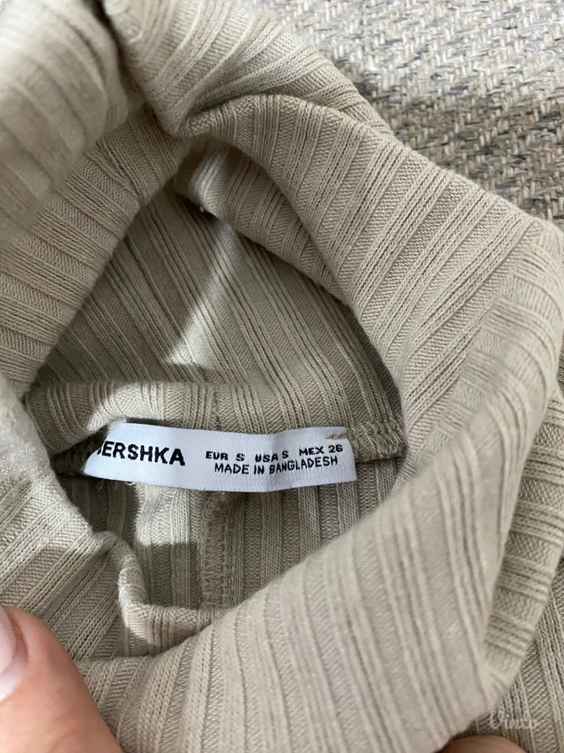 Bershka haljina