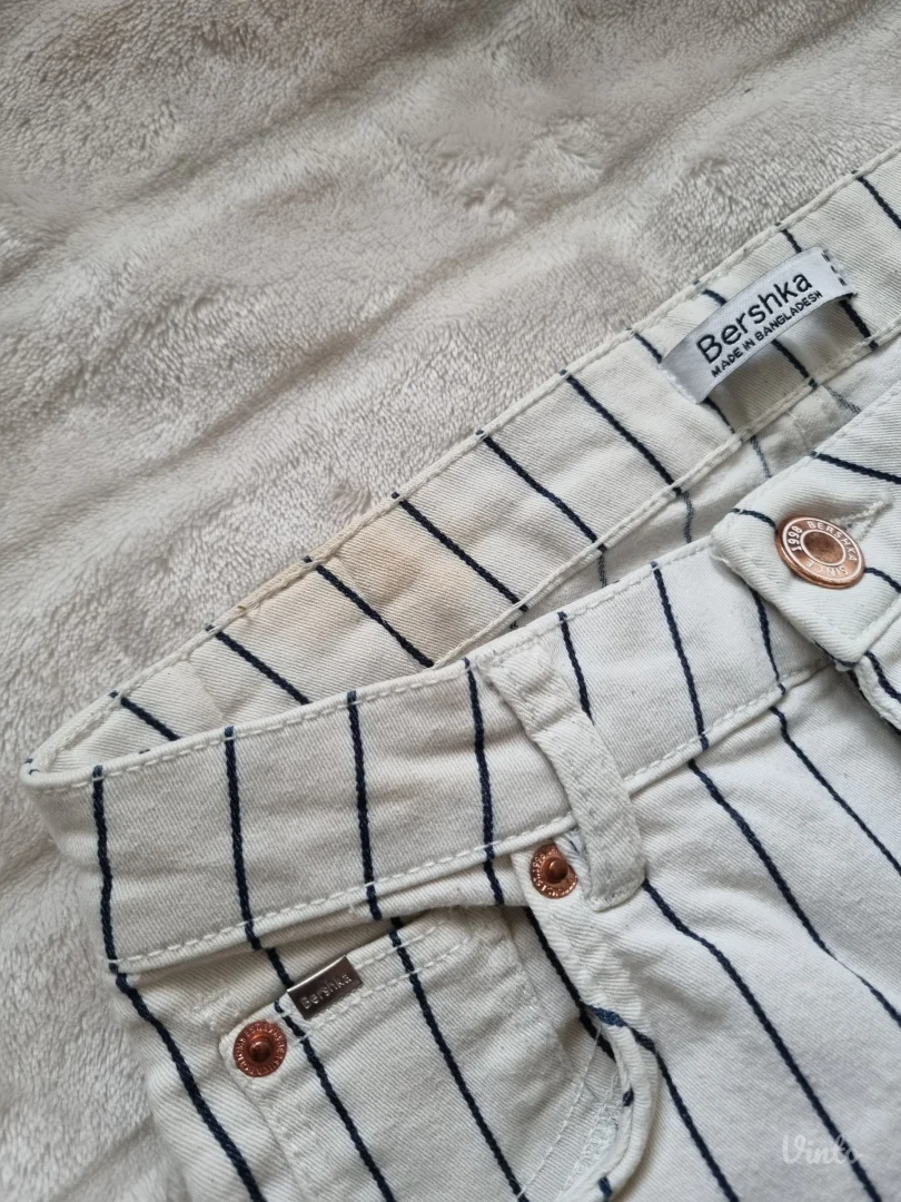 Bershka pantalone