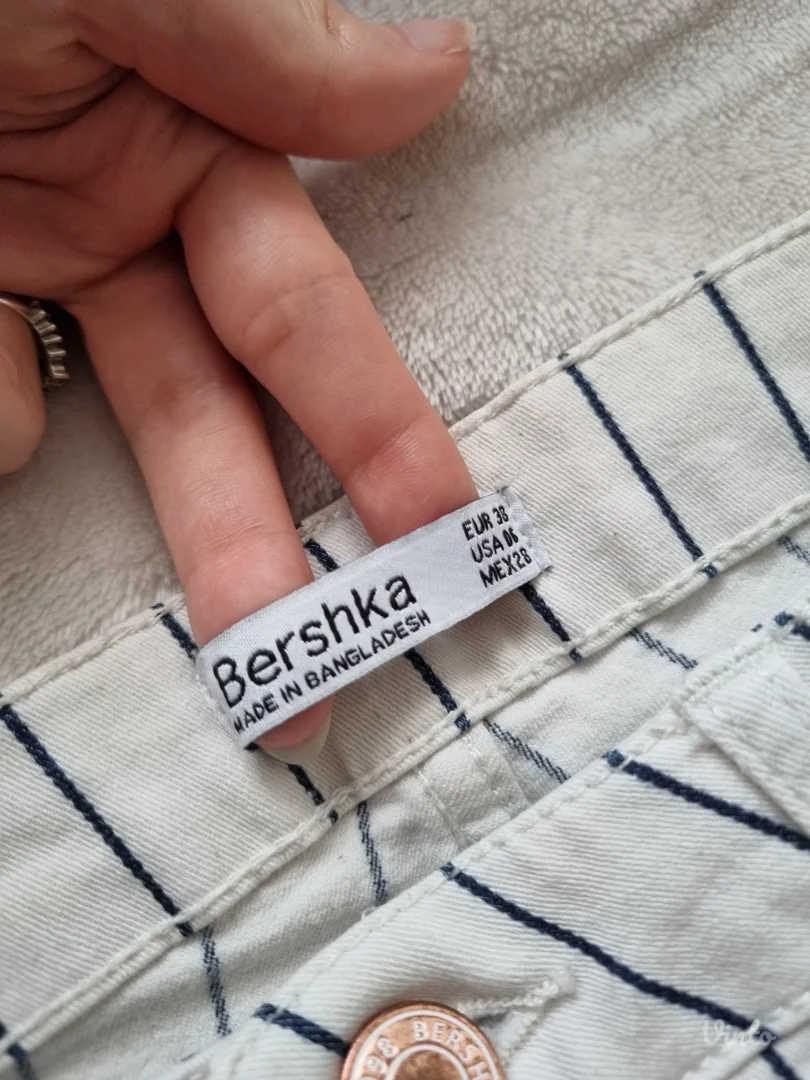 Bershka pantalone
