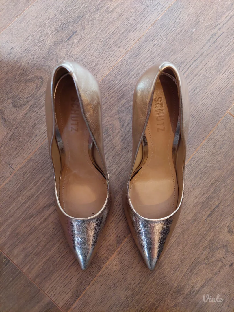 Schutz zlatne salonke